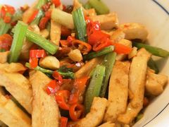 -小洞天柴火土菜馆