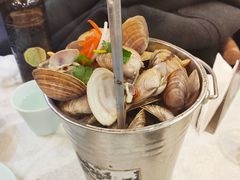 一桶蚬子-渔娘渔家丹东海鲜(东直门店)