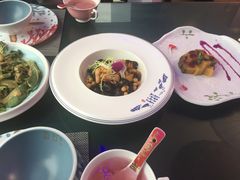 -忘忧草融合私房菜(红鼎国际店)