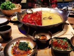-湊湊火锅·茶憩(杭州湖滨银泰in77店)