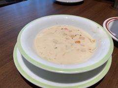 奶油海鲜汤-萨莉亚意式餐厅(杭州滨江天街店)