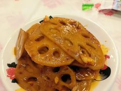 -堂瓦里·33年传统赣菜(第一街区店)