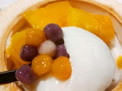 小芋圆椰汁椰子冻-广德记·椰子冻手制甜品(福田总店)