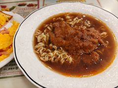 牛腩公仔面-龙城冰室(旺角)