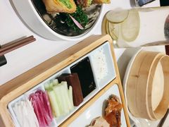 -丰和日丽(瑞虹天地月亮湾店)