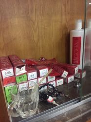 -水灵珑美容造型中心