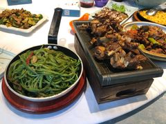 -海派美食·家宴海鲜青岛菜·石锅鲽鱼头(东方城店)