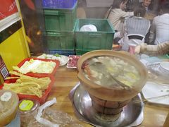 石橄榄炖鸡-洪大厨鸡煲(福田店)