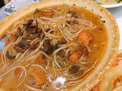 小鸡炖蘑菇-东北一家人(友谊街店)