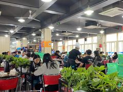 大堂-皖北巫氏三胖地锅鸡(长淮总店)