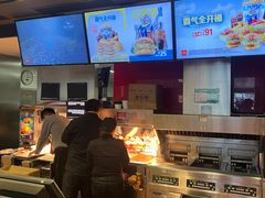 -麦当劳(新王府井店)