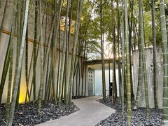 -穹六人间 people 6(岳阳路店)