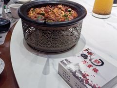 -万重锦·人文川菜馆(骡马市店)