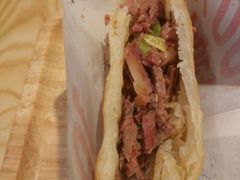 精品驴肉火烧-驴世家驴肉火烧·凉皮·胡辣汤(五道口店)