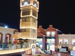 -王府井奥莱临潼小镇(临潼店)