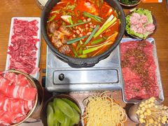 -黔有有贵州酸汤夺夺粉火锅(五味十字店)