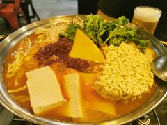 -富乐满韩国正宗炸鸡韩国料理(虹泉路店)
