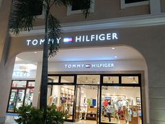 -TommyHilfiger(惠隆贵安奥特莱斯店)