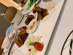 红烧乳鸽-天瑞轩·粤菜餐厅