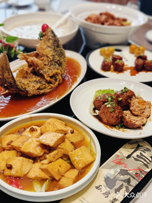 闫府私房菜·百年鲁菜(恒隆店)图片