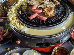 -胡悦里韩式烤肉(芝罘万达广场店)