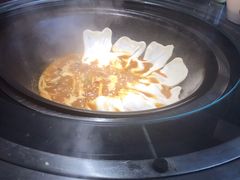 -挂旗柴锅鸡(蚌山区嘉年华店)