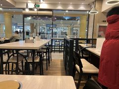 大堂-康师傅私房牛肉面(马泉营奥莱店)