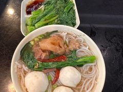 -喜喜烧腊茶餐厅(骆克道店)