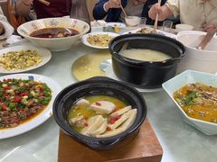 -土砂锅生态山庄·非遗砂锅雅鱼
