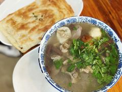 香脆烧饼-叶新小吃店(来凤小区总店)