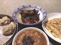 -荣家小吃(紫阳街店)