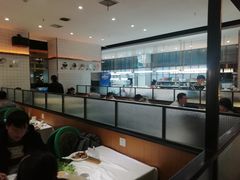 -君瀛四海海鲜自助餐厅(光谷步行街店)