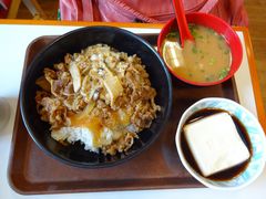 菌菇牛丼-食其家·牛丼咖喱(广元西路店)