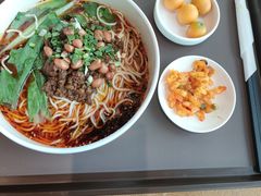 -重庆老字号·吴抄手·高豆花(T3航站楼店)
