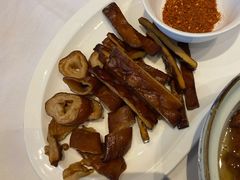 -黔蘑菇四季餐厅(观山湖店)