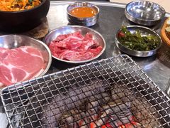 -釜山火炉·海鲜烤肉(紫藤路店)