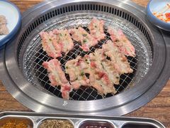 -明洞阿姨·韩式酱蟹烤肉·创意料理(三元桥店)