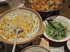 -富正毅三下锅·湘西韵味(天门山索道店)