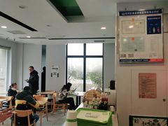 -老乡鸡(滨湖假日店)