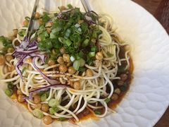 -老鼎万春卤菜(五代传承创始老店)