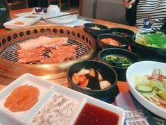 -黑牛黑猪烤肉专门店(万象城店)