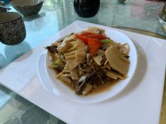 -天天向上素食餐厅(五台山店)