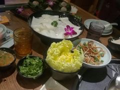 -三人行骨头王火锅(长寿店)