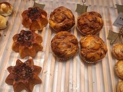丹麦奶酥菠萝包-卡玛王子·面包·蛋糕(南山宝能环球汇店)