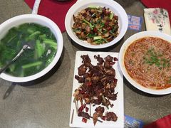 -水上人家民俗餐厅(洱海公园店)