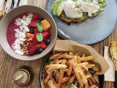 水果奇亚籽布丁碗-O'mills Sourdough Bakery&Bistro(永嘉路店)