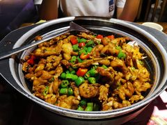 青椒紫苏味-蛙小侠·沸腾砂锅(南山欢乐颂店)