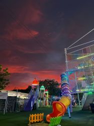 -哆哆咪娅星球乐园(东方国际商业广场店)