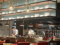 -恰餐厅及酒吧 CHAR Bar & Grill (北京丽都皇冠假日店)