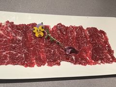 -左庭右院鲜牛肉火锅黑金店(陆家嘴中心店)